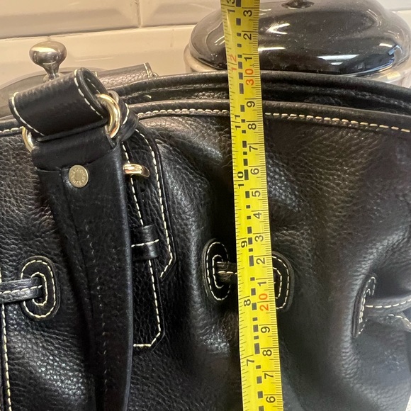 Dooney & Bourke Large Black Leather Drawstring Tote - Picture 6 of 9